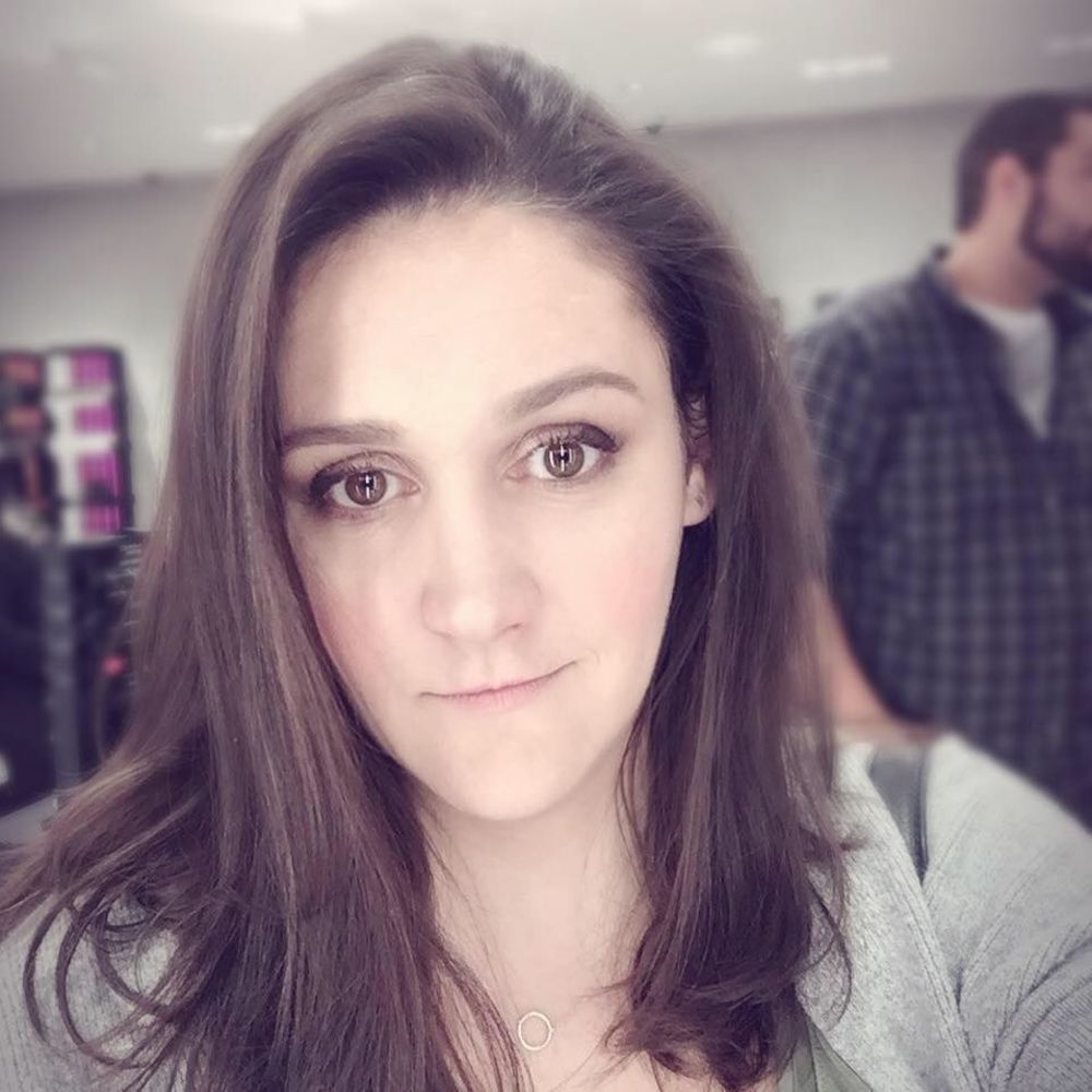 Meet your Posher, Lisa